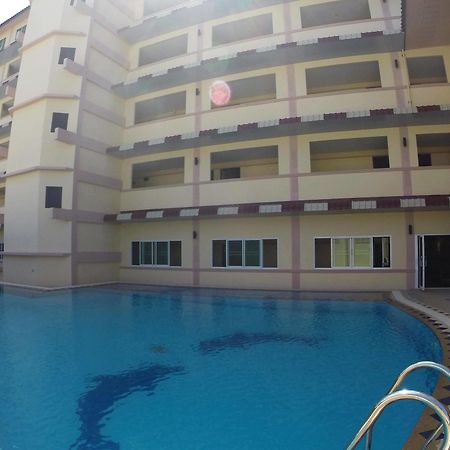 โรงแรมเอเอ พัทยา วิลล์ Pattaya ภายนอก รูปภาพ