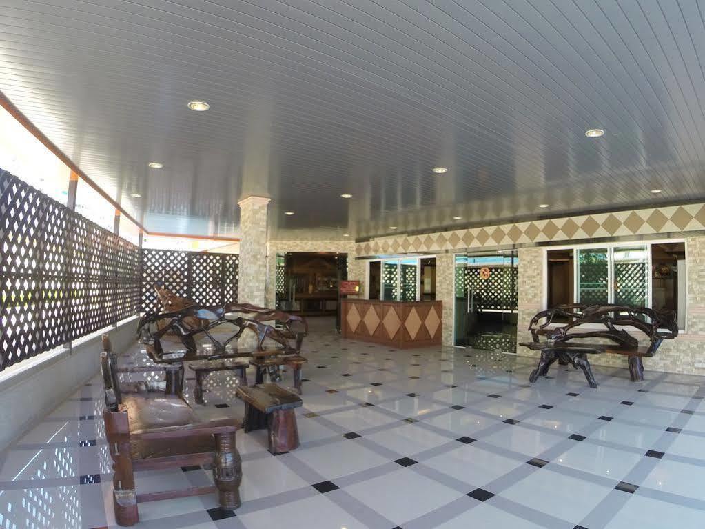 โรงแรมเอเอ พัทยา วิลล์ Pattaya ภายนอก รูปภาพ