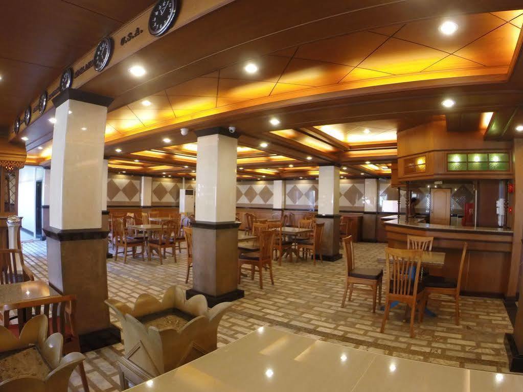 โรงแรมเอเอ พัทยา วิลล์ Pattaya ภายนอก รูปภาพ